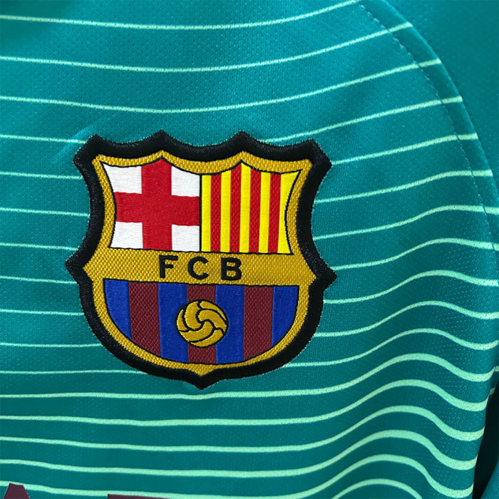 Barcelona 2016/17 Third Jersey – Retro Version - Image 8