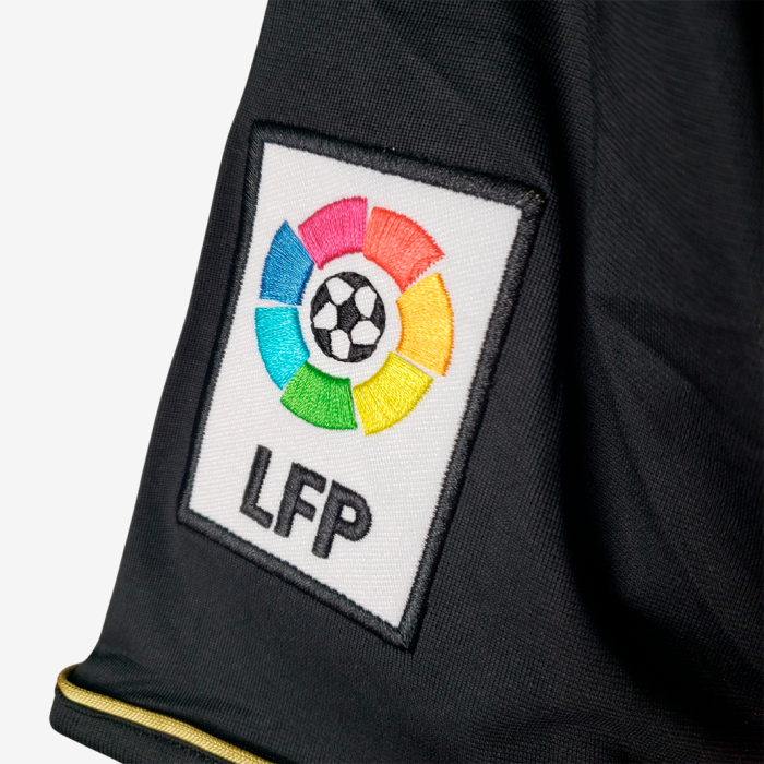 Real Madrid 2011/12 Away Jersey - Retro Version - Image 6