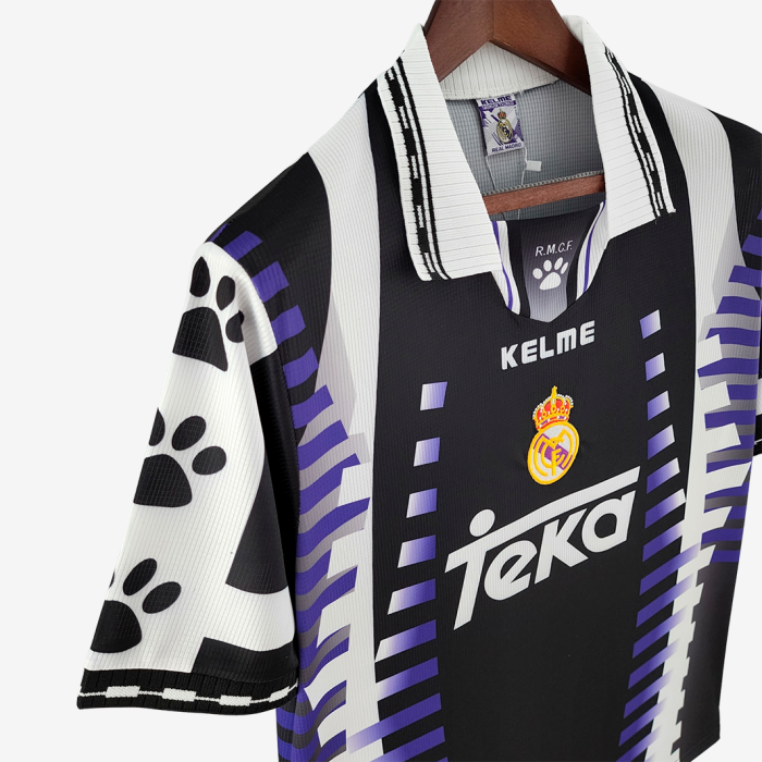 Real Madrid 1997/98 Third Jersey – Retro Version - Image 2