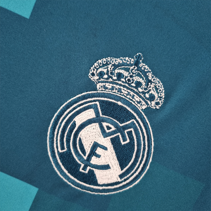 Real Madrid 2017/18 Third Jersey Long Sleeve – Retro Version - Image 2