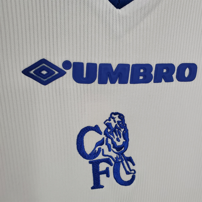 Chelsea 1998/00 Away Jersey – Retro Version - Image 2