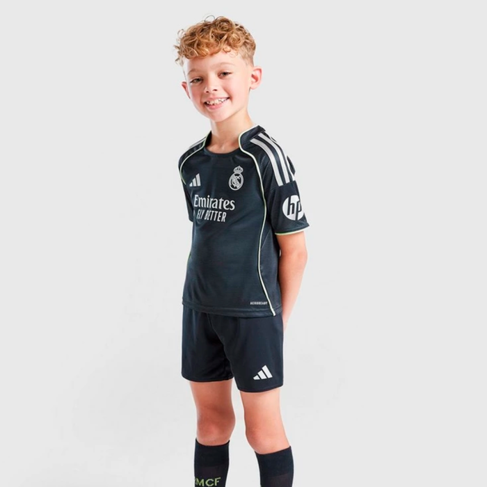 Real Madrid 2025/26 Away – Kit Kids - Image 1