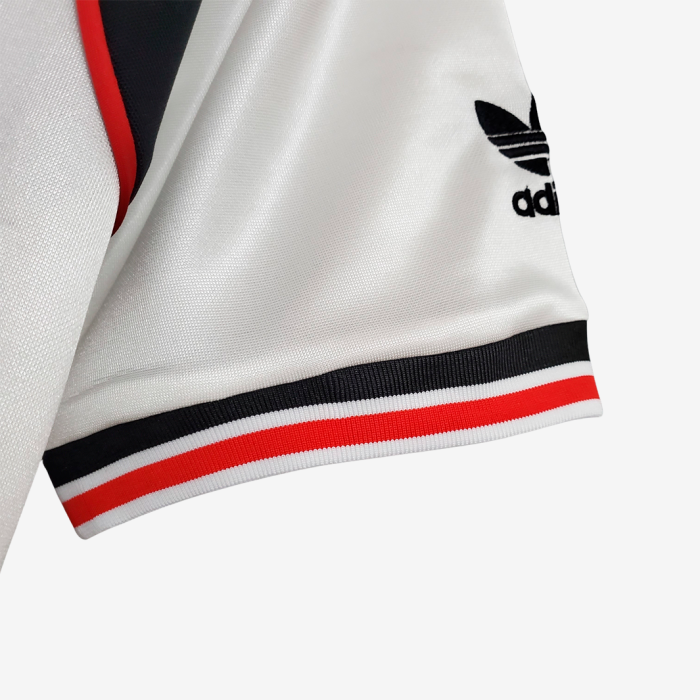 Manchester United 1985/86 Away Jersey - Retro Version - Image 2