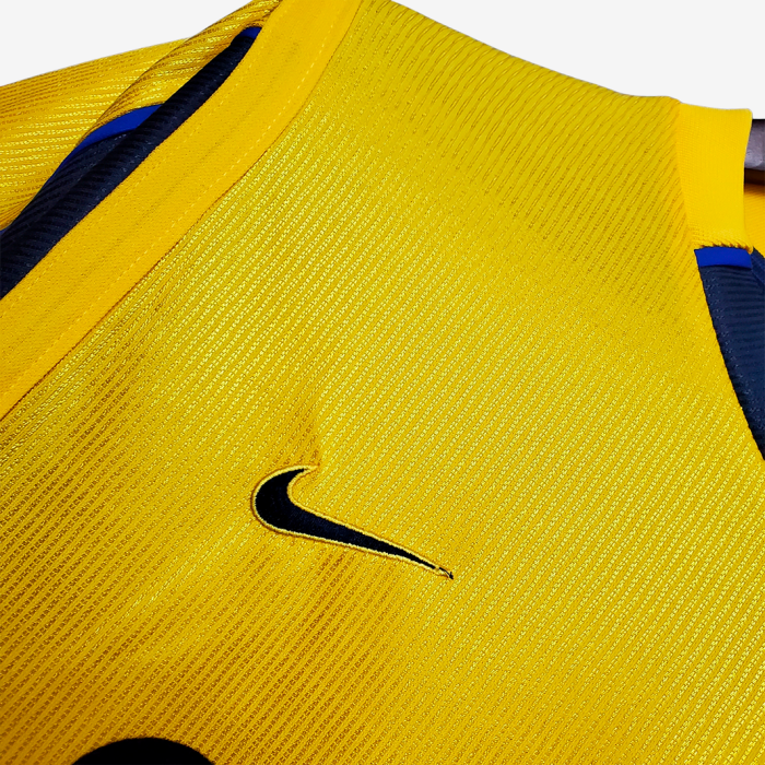 Arsenal 1999/00 Away Jersey - Retro Version - Image 6