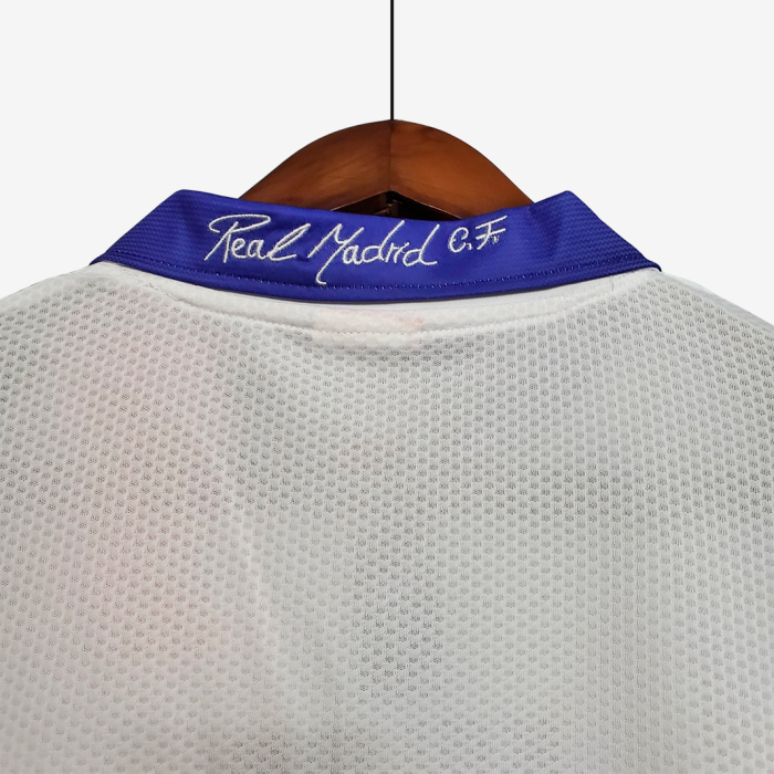 Real Madrid 1997/98 Home Jersey - Retro Version - Image 4