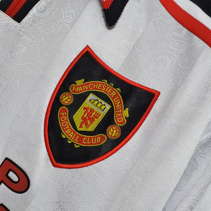 Manchester United 1997/98 Away Jersey - Retro Version - Image 4