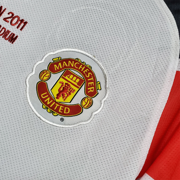 Manchester United 2010/11 Away Jersey UCL - Retro Version - Image 7