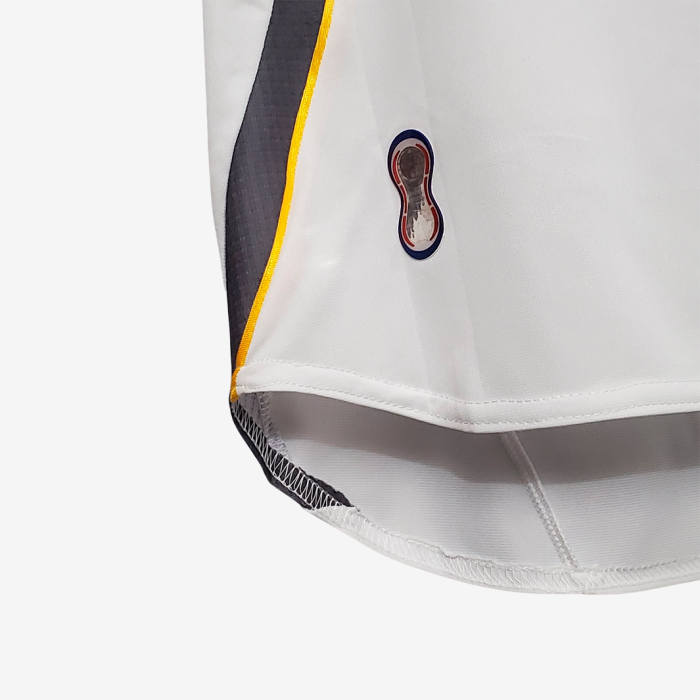 Japan 2006 Away Jersey - Retro Version - Image 3