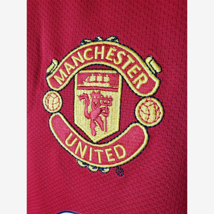 Manchester United 2005/06 Home Jersey Long Sleeve - Retro Version - Image 4