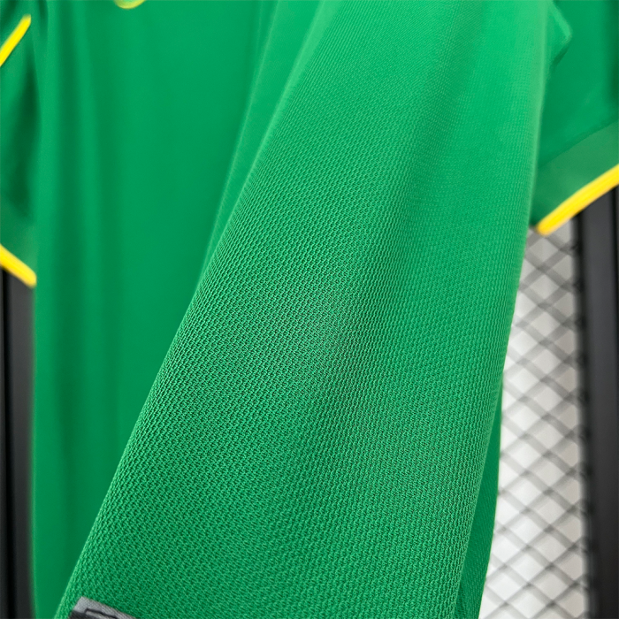 Brazil 1998 Goalkeeper Jersey - Retro Version - Image 4