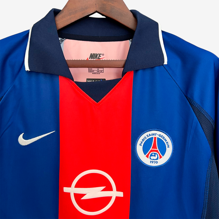 Paris Saint-Germain (PSG) 2000/01 Home Jersey – Retro Version - Image 3