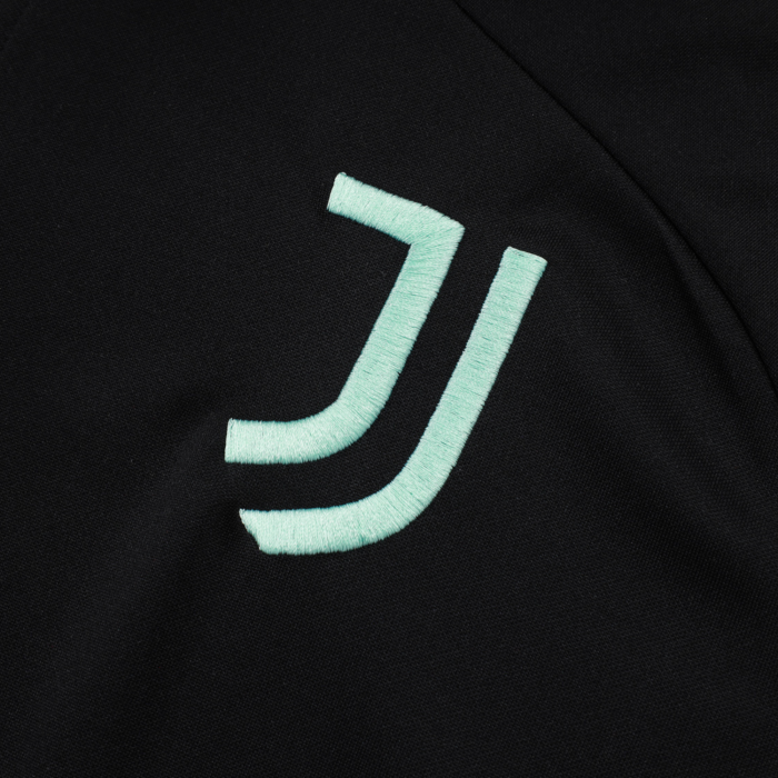 Juventus 2025/26 Tracksuit - Image 5