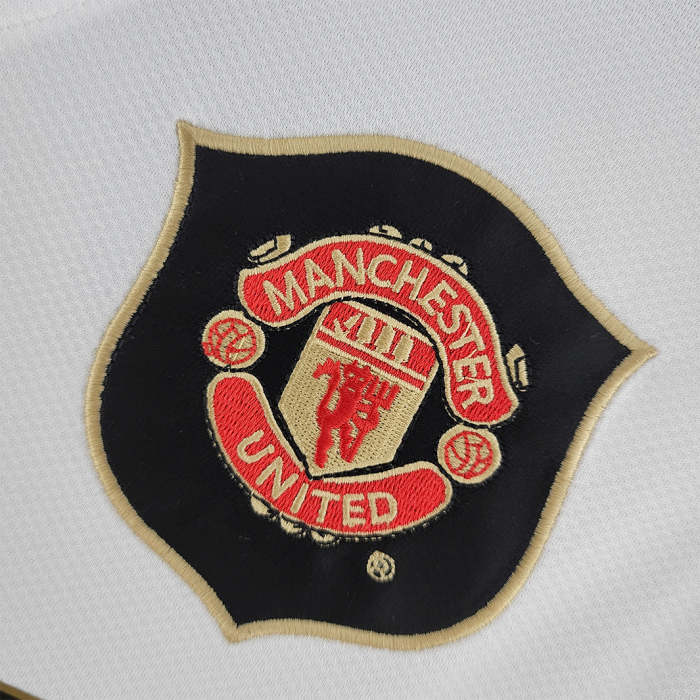 Manchester United 2006/07 Away Jersey – Retro Version - Image 2