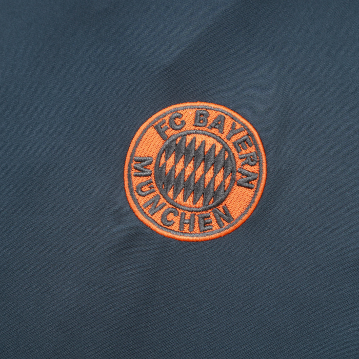 Bayern Munich 2025/26 Kit Training - Image 10