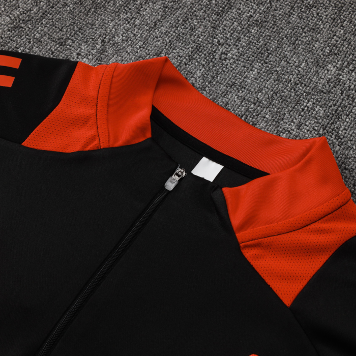 Internacional 2024/25 Tracksuit - Image 10