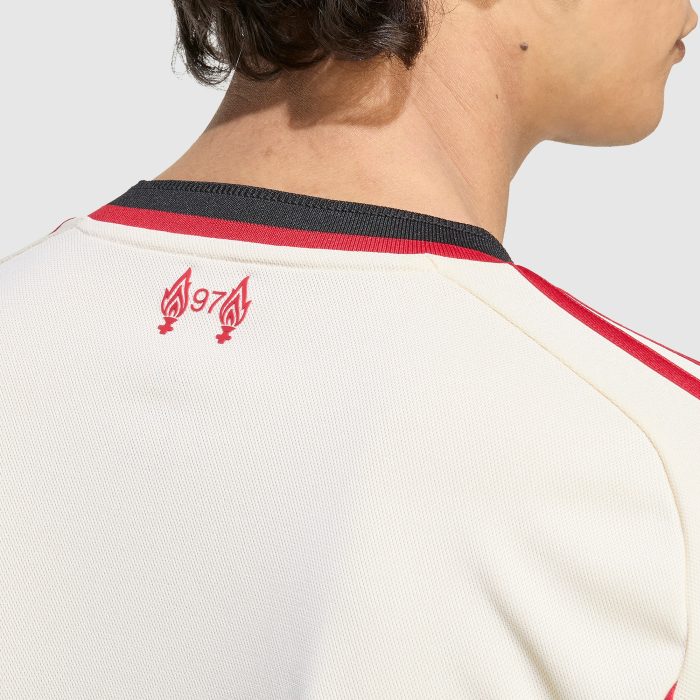Liverpool 2025/26 Away Jersey Long Sleeve – Fan Version - Image 2