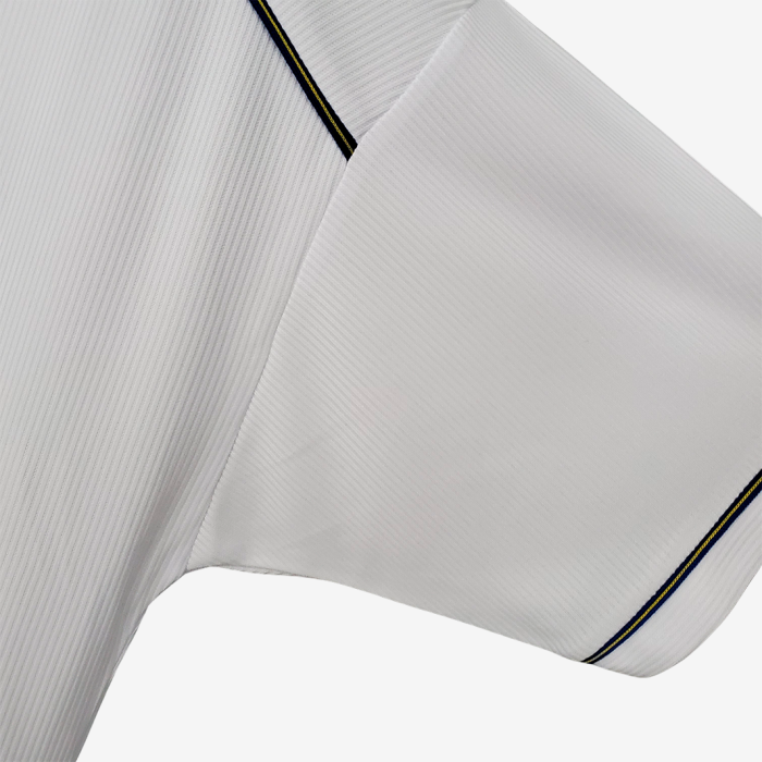 Chelsea 1998/00 Away Jersey – Retro Version - Image 3