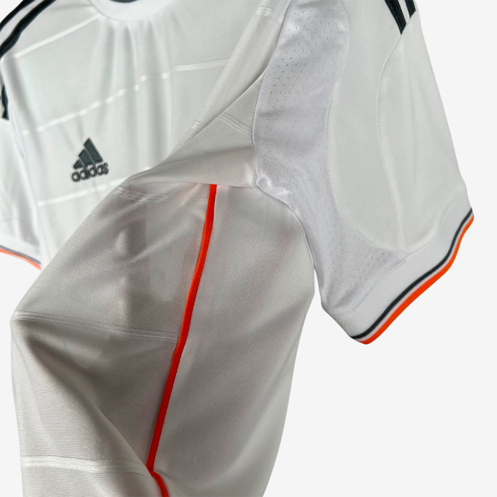 Real Madrid 2013/14 Home Jersey – Retro Version - Image 3