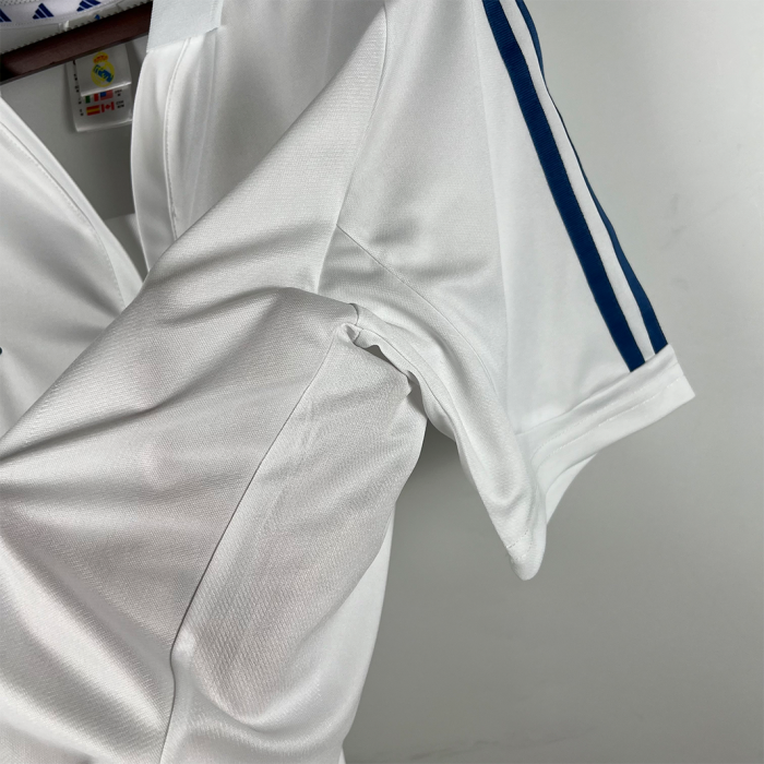 Real Madrid 2001/02 Home Jersey – Retro Version - Image 3