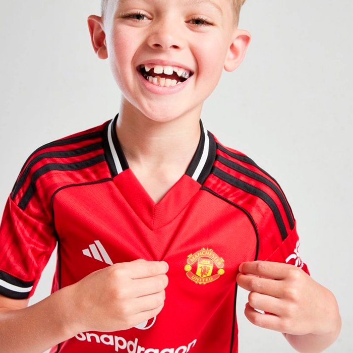 Manchester United 2025/26 Home – Kit Kids - Image 6