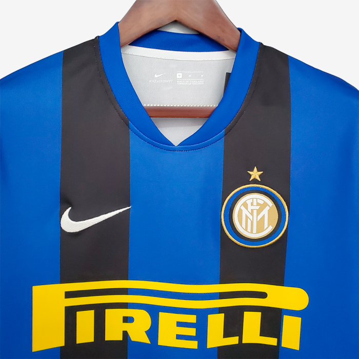 Inter Milan 2008/09 Home Jersey - Retro Version - Image 6