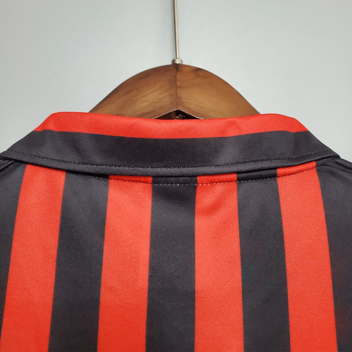 AC Milan 1999/00 Home Jersey - Retro Version - Image 3