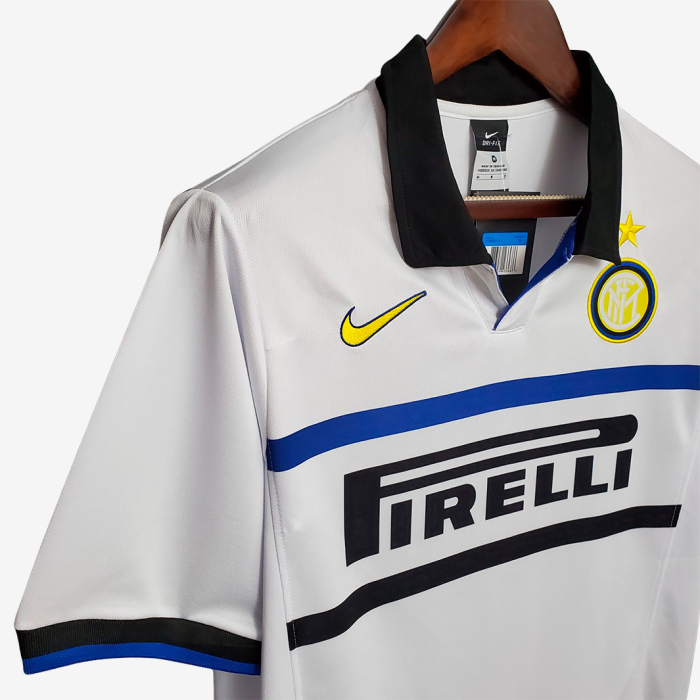 Inter Milan 1998/99 Away Jersey - Retro Version - Image 4