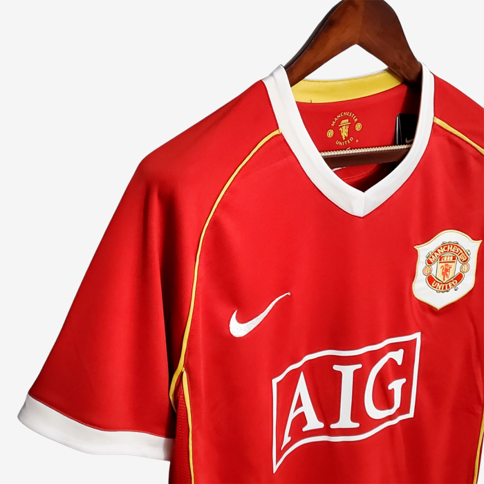 Manchester United 2006/07 Home Jersey - Retro Version - Image 4