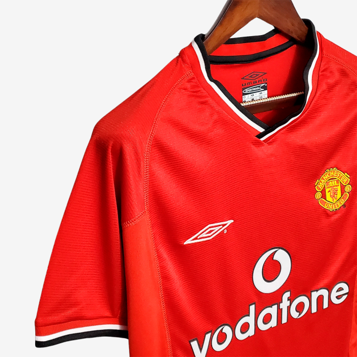 Manchester United 2000/01 Home Jersey - Retro Version - Image 6
