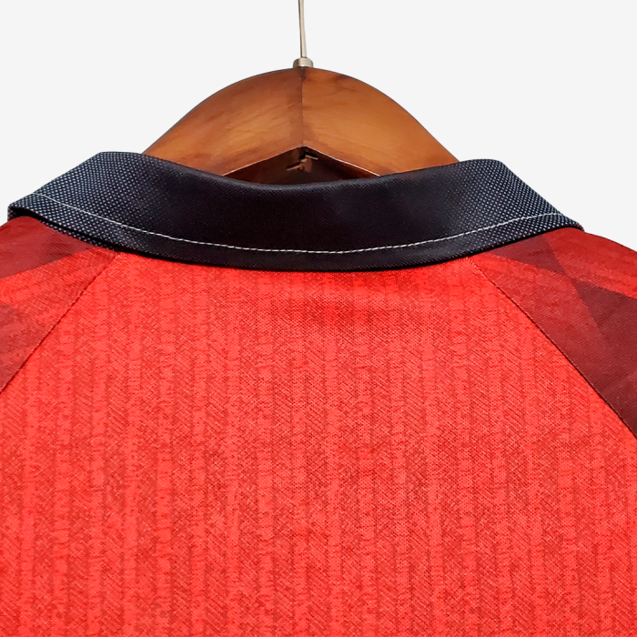 Manchester United 1996/98 Home Jersey Long Sleeve - Retro Version - Image 4