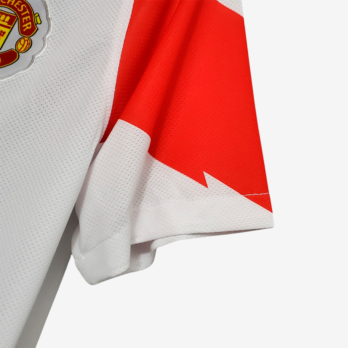 Manchester United 2010/11 Away Jersey UCL - Retro Version - Image 8