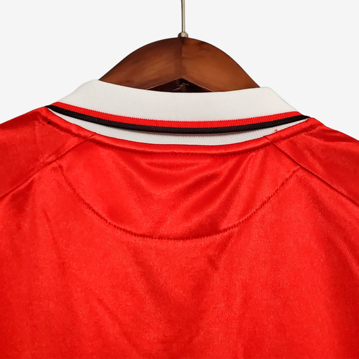 Manchester United 1999/00 Home Jersey - Retro Version - Image 4