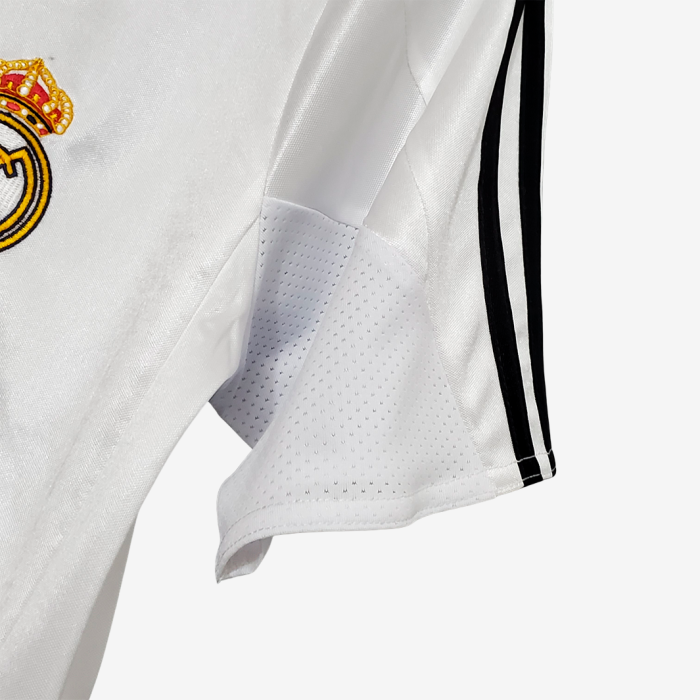 Real Madrid 2004/05 Home Jersey - Retro Version - Image 3