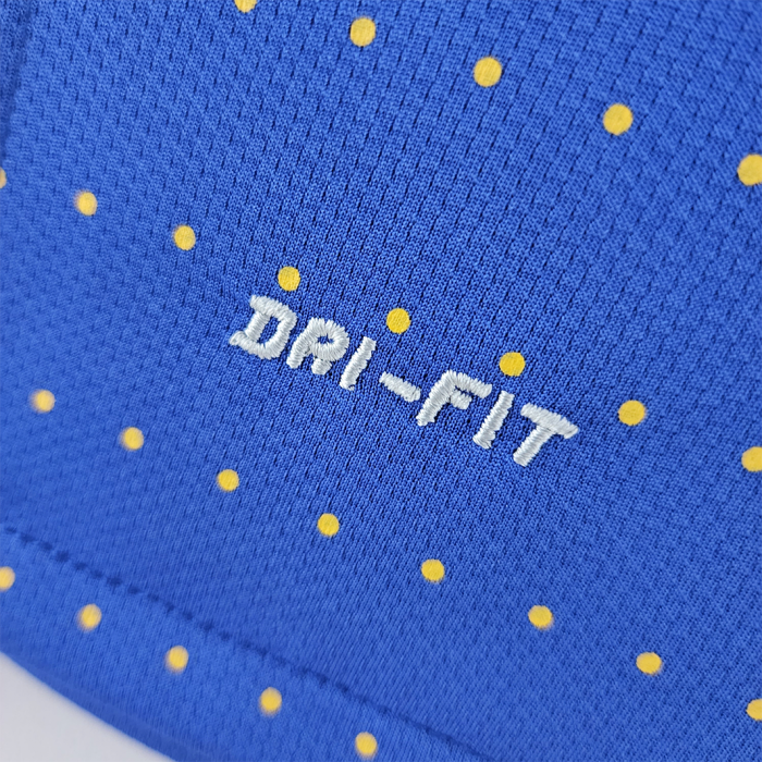 Brazil 2010 Away Jersey – Retro Version - Image 3