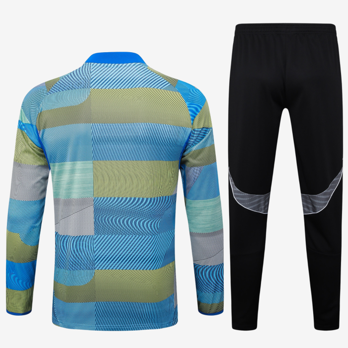 Real Madrid 2025/26 Tracksuit - Image 4