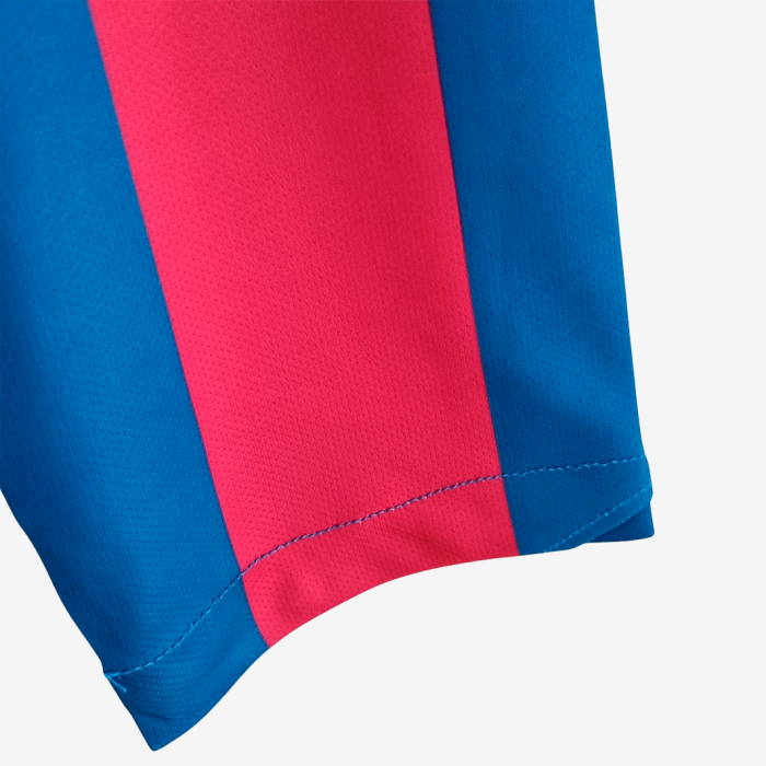 Barcelona 2005/06 Home Jersey Long Sleeve – Retro Version - Image 4