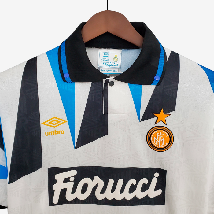 Inter Milan 1992/93 Away Jersey – Retro Version - Image 4