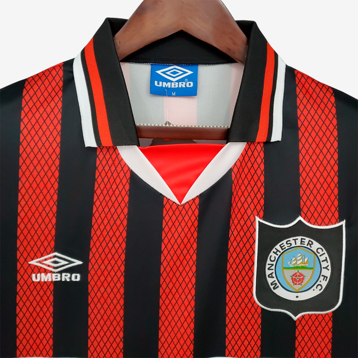 Manchester City 1994/96 Away Jersey – Retro Version - Image 4