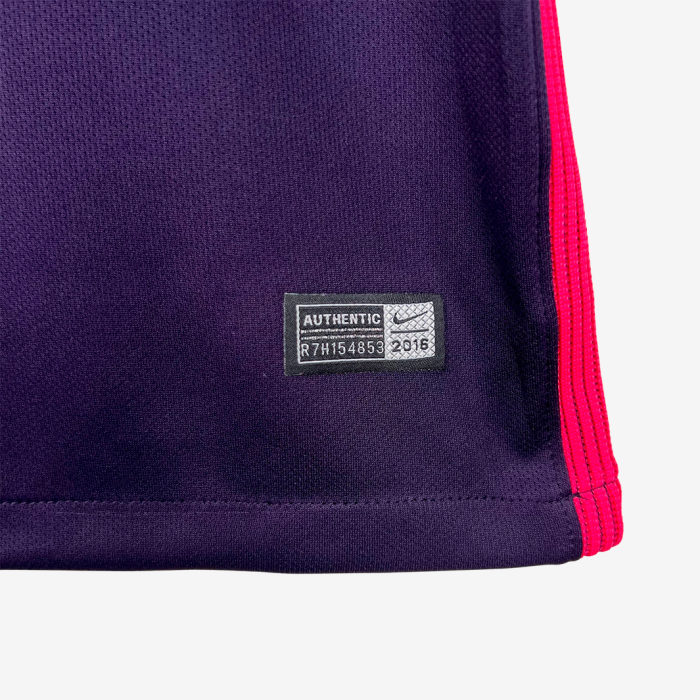 Barcelona 2016/17 Away Jersey – Retro Version - Image 4