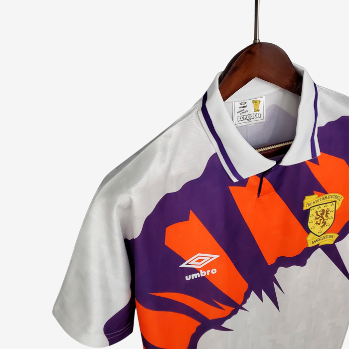 Scotland 1991/93 Away Jersey – Retro Version - Image 4