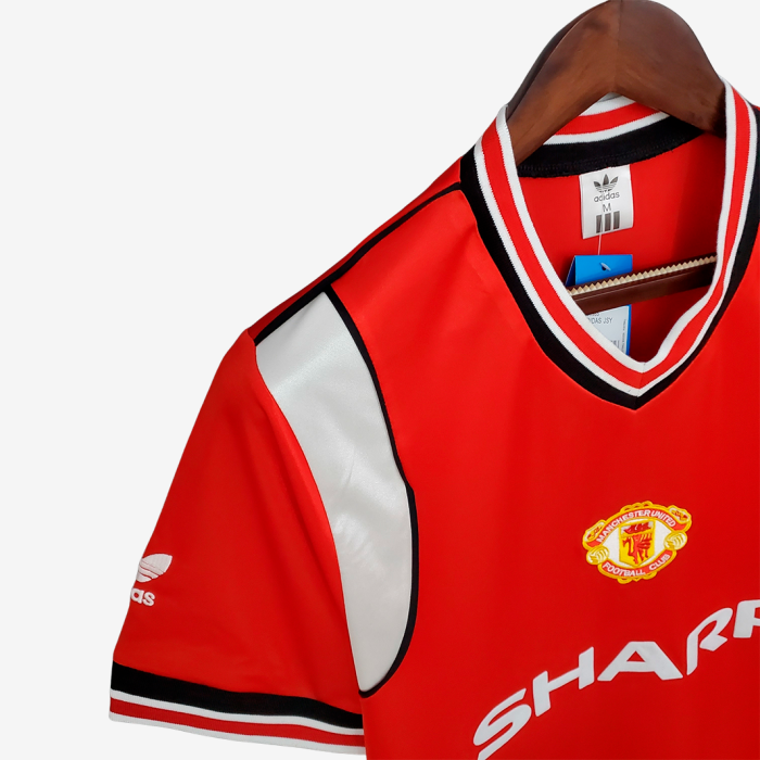 Manchester United 1985/86 Home Jersey - Retro Version - Image 4