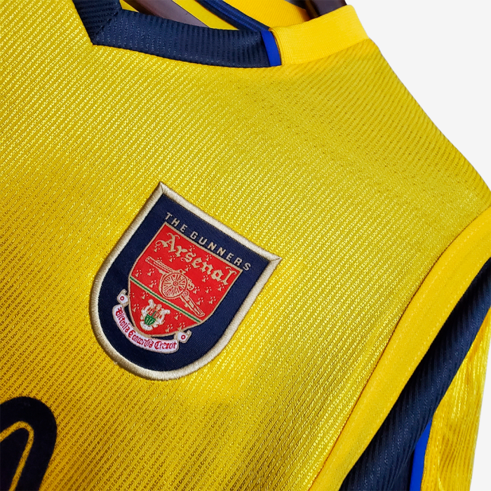 Arsenal 1999/00 Away Jersey - Retro Version - Image 8