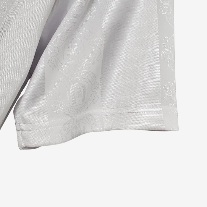 Manchester United 1997/98 Away Jersey - Retro Version - Image 6