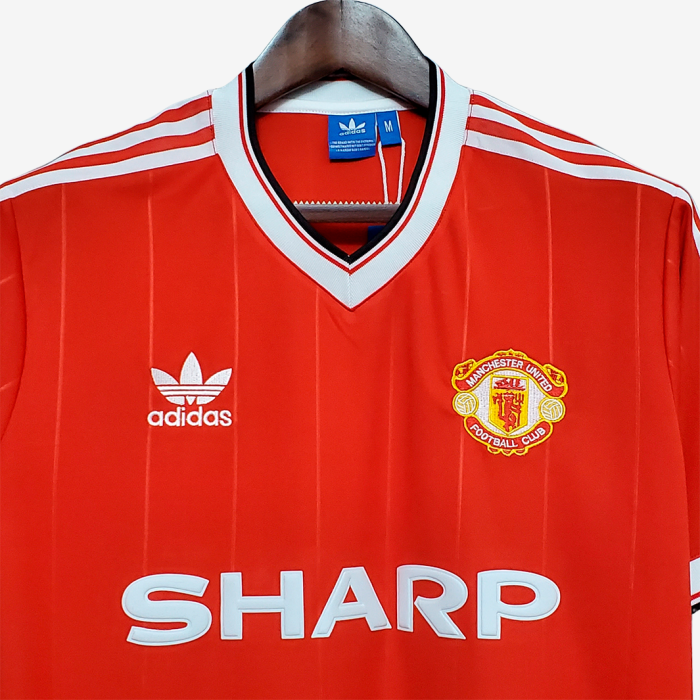 Manchester United 1983/84 Home Jersey - Retro Version - Image 8