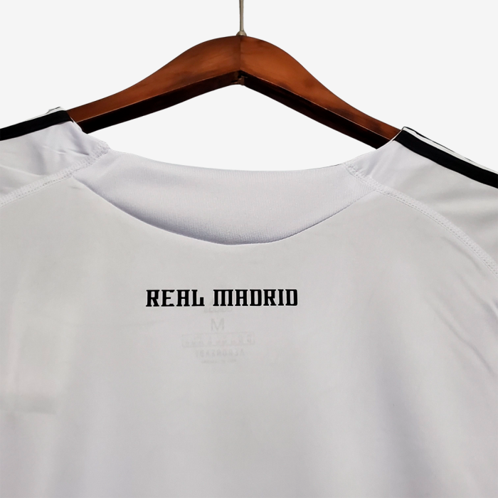 Real Madrid 2009/10 Home Jersey - Retro Version - Image 5