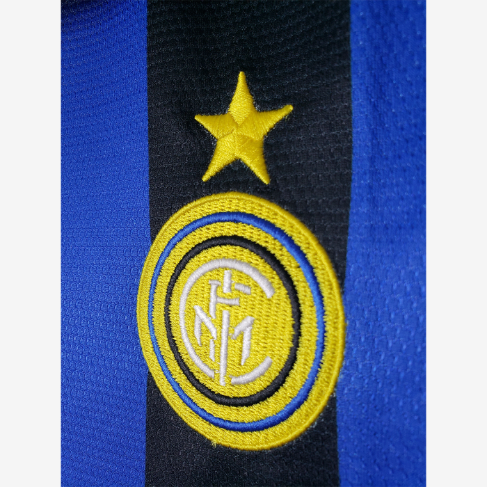 Inter Milan 1998/99 Home Jersey - Retro Version - Image 5