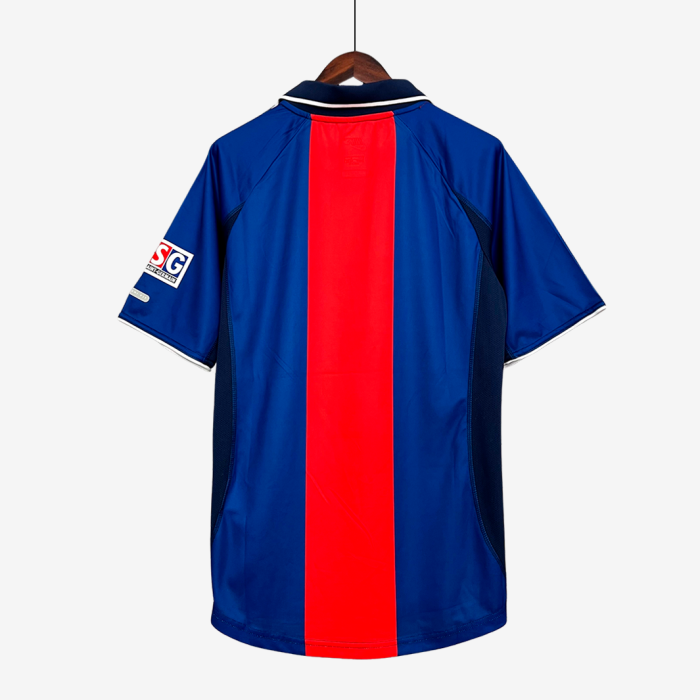 Paris Saint-Germain (PSG) 2000/01 Home Jersey – Retro Version - Image 5