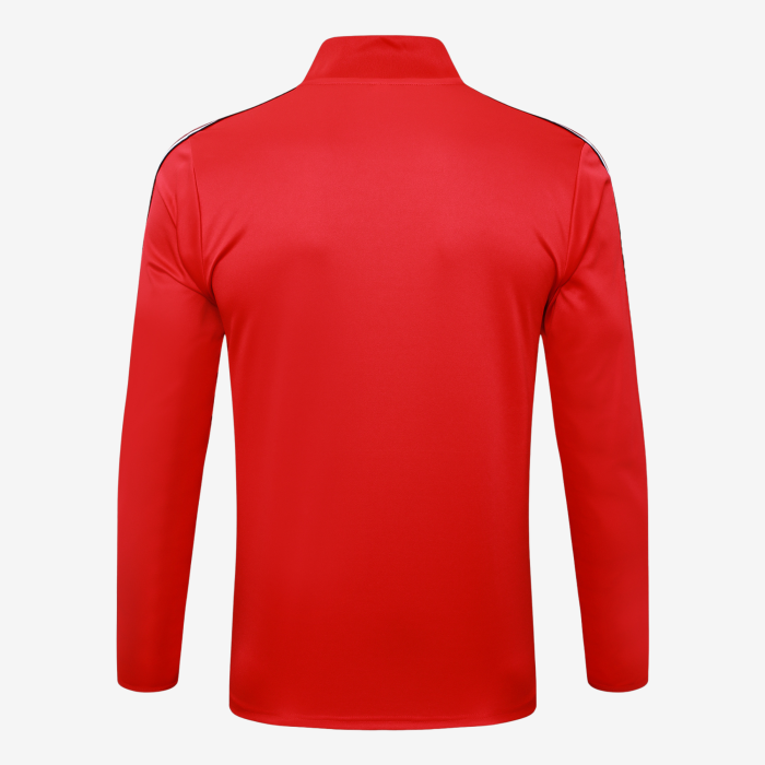 Manchester United 2025/26 Tracksuit - Image 3