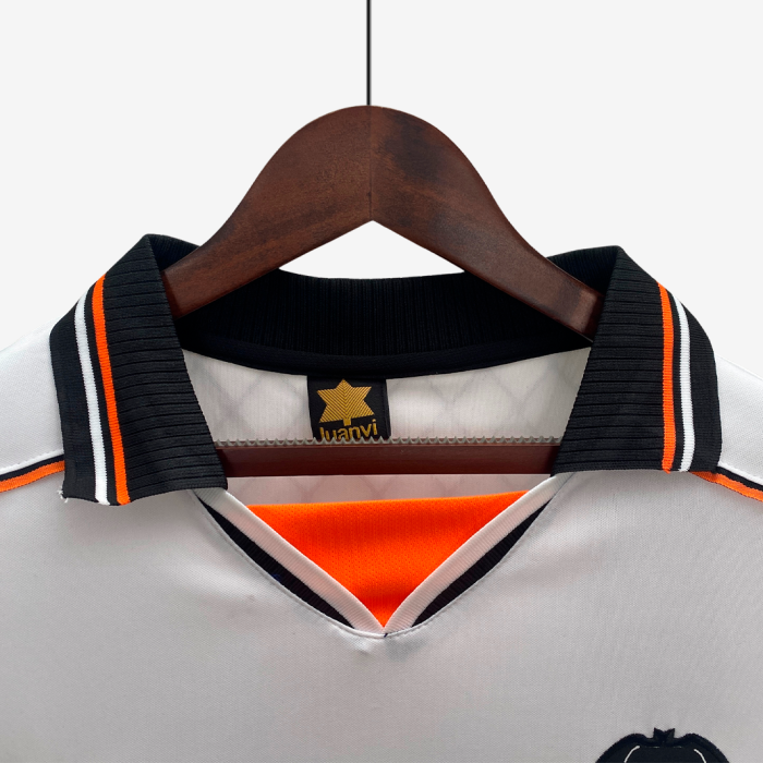 Valencia 1999/00 Home Jersey - Retro Version - Image 7