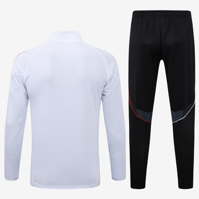 Ajax 2025/26 Tracksuit - Image 4